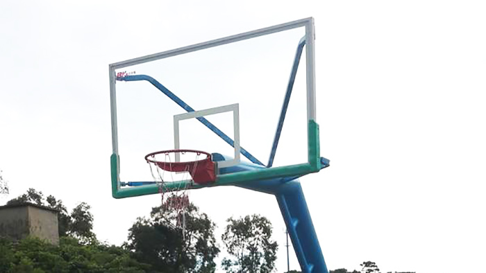 珠海石景山公园与BB电子体育合作移动单臂篮球架工程案例